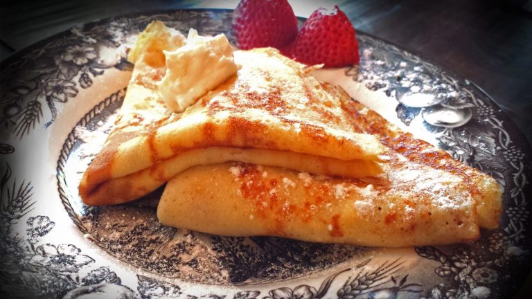 Flour Farm Gluten Free Crepes with Strawberries 2 gluten-free-crepes