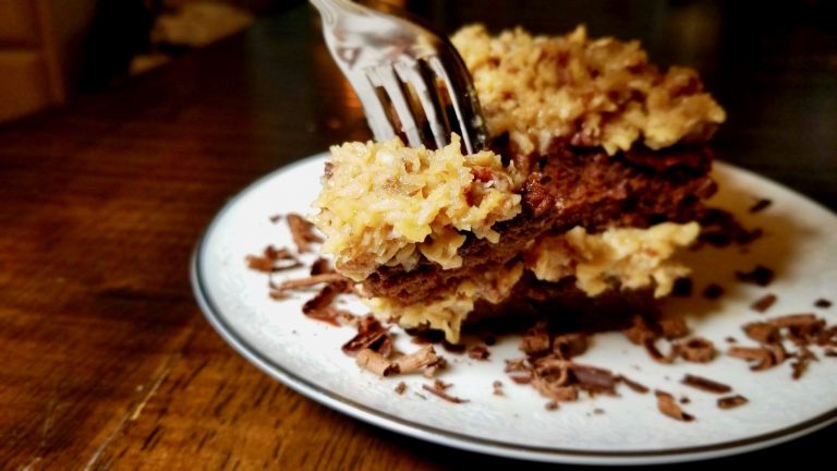 gluten-free-Coconutty-Frosting