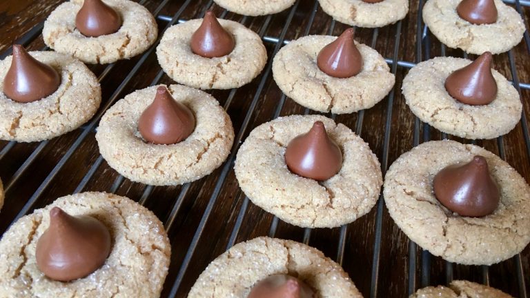 gluten-free-kiss-me-cookies