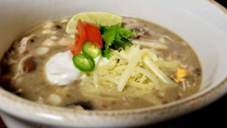 gluten-free-dutch-oven-chicken-chili