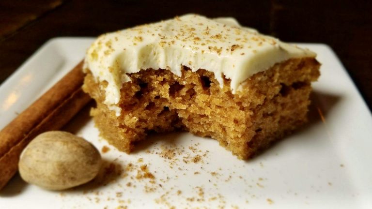 gluten-free-pumpkin-spice-cake